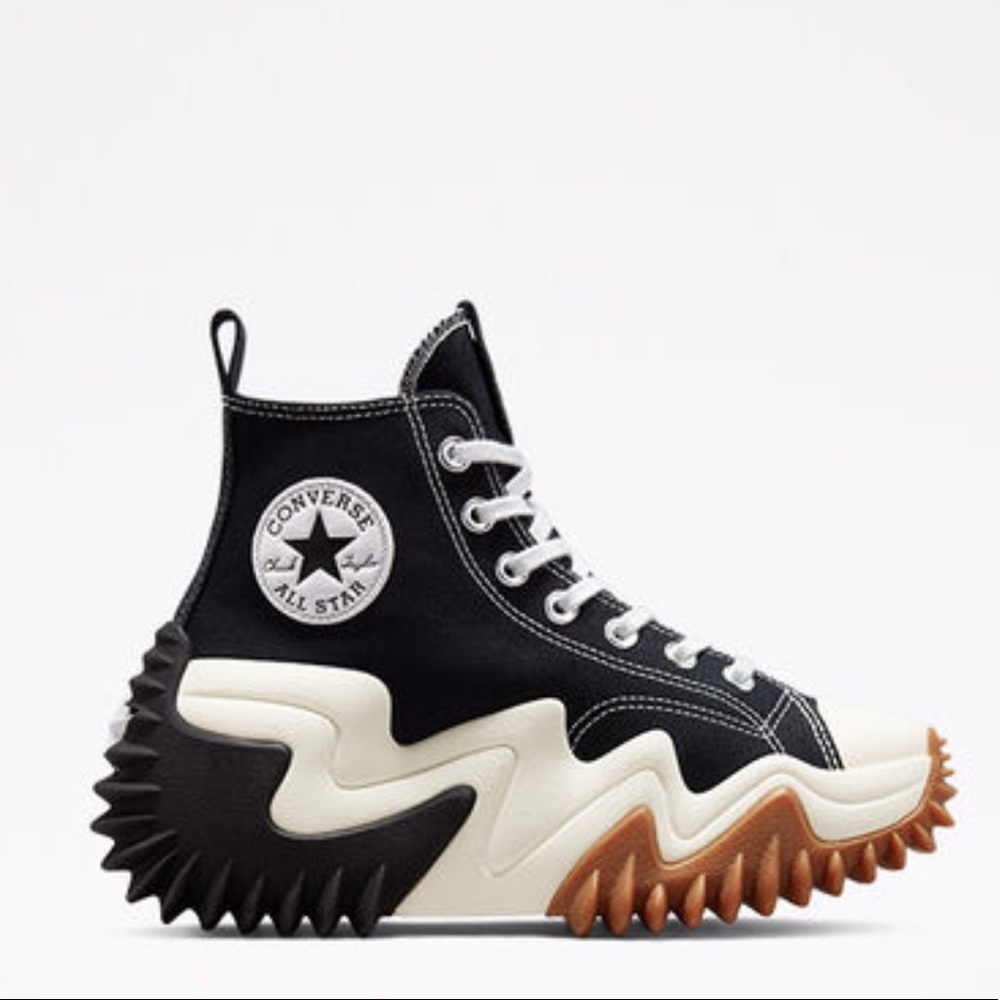 NWT Converse Run Star Motion Platform Sneakers